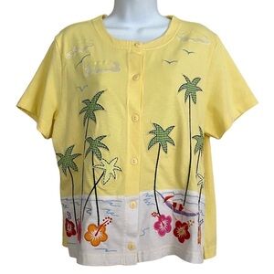 Onque Casuals Yellow Tropical Beach Embroidered Blouse Size Medium Button Front